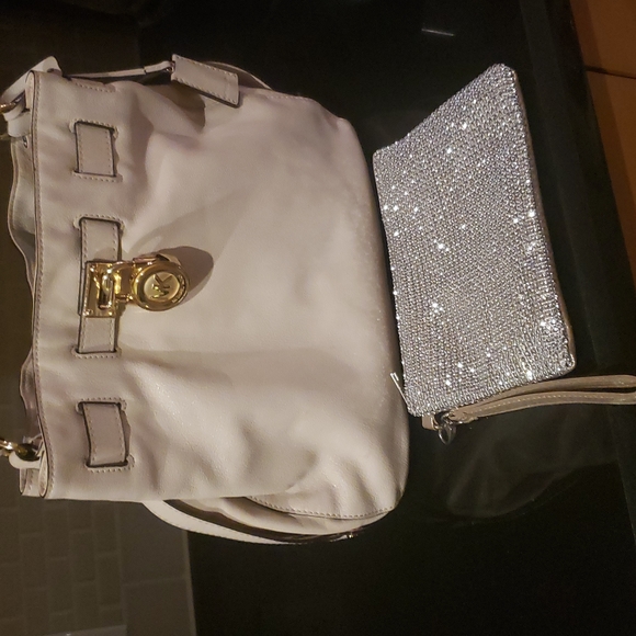 Micheal Kors large cream purse - Picture 1 of 11